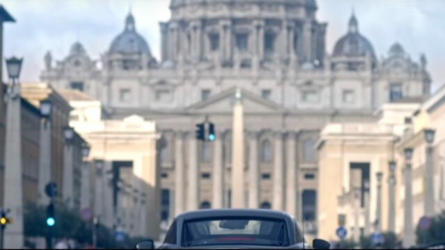 Mazda coniuga arte, tecnologia e architettura nelle strade di Roma