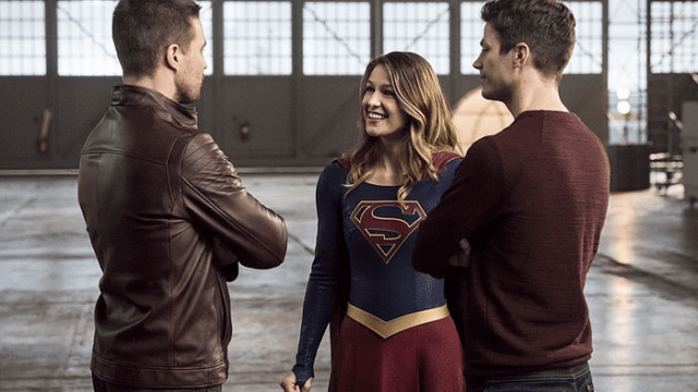 the flash 3x08 - supergirl incontra green arrow e le legends of tomorrow