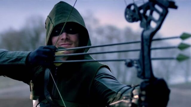 The CW: Rinnovati Arrow, The Flash, Supergirl, Legends e molti altri