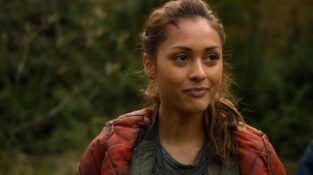 the 100 lindsey morgan raven reyes