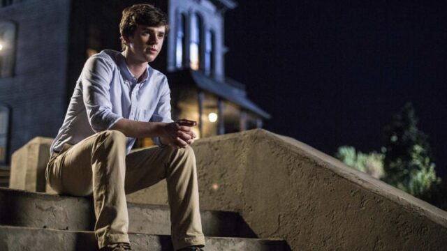 Freddie Highmore - Bates Motel 5 - Norman Bates - Kerry Ehrin - Long Distance - NBC