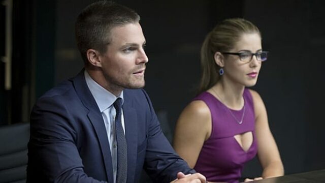 stephen amell, arrow