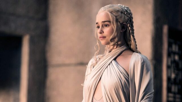 game of thrones emilia clarke daenerys