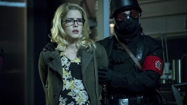 The Flash 4x08: anticipazioni e foto Crisis on Earth-X, crossover parte 3