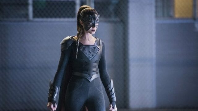 Supergirl 3x10 la Legione dei Supereroi entra in azione: le foto dei membri