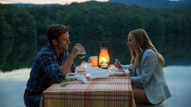 Frasi di Nicholas Sparks: 13 messaggi d'amore per San Valentino