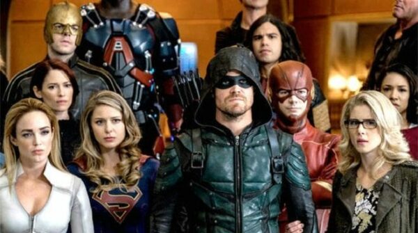 Arrow e The Flash pausa: programmazione americana e italiana DC