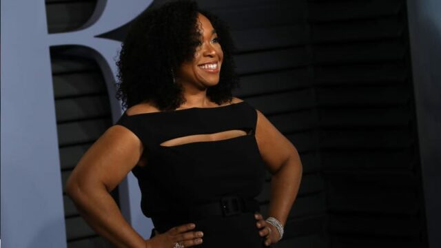 Shonda Rhimes Netflix: in arrivo la prima serie Shondaland sul colosso dello streaming, shonda rhimes su netflix