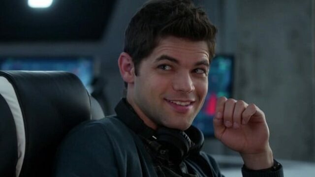 Supergirl 4 Winn non più regular: Jeremy Jordan ne spiega il motivo