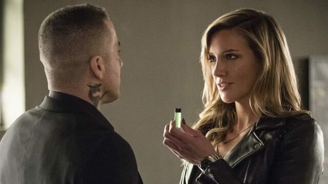 Black Siren in Arrow 7: rivelato il nuovo ruolo di Laurel Lance di Terra-2