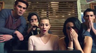 Riverdale G&G è dietro alla trama della serie fin dall'episodio pilota? Ecco la teoria di un fan che vi sconvolgerà per quanto ha senso!