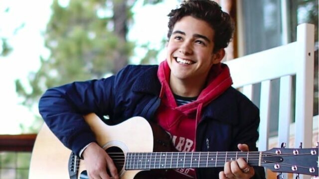 Chi è Joshua Bassett, Ricky nella serie TV Disney High School Musical? Biografia, età, film e serie TV, instagram e twitter, tutto sull'attore