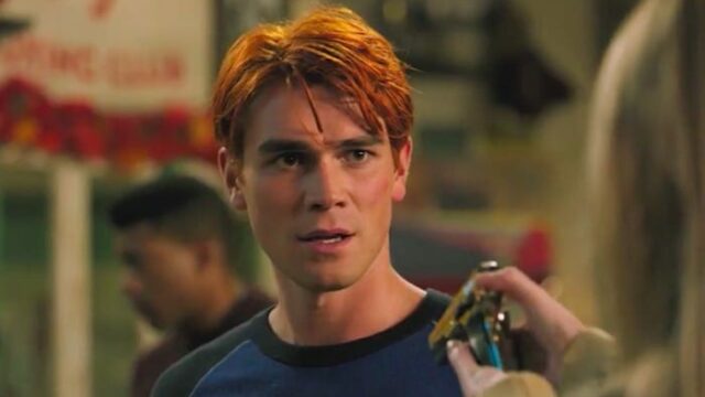 Riverdale 4×07 streaming, il giorno del Ringraziamento non va secondo i piani! Ecco il riassunto e recap completo del settimo episodio