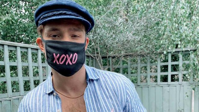 ed westwick annuncio mascherina fan arrabbiati