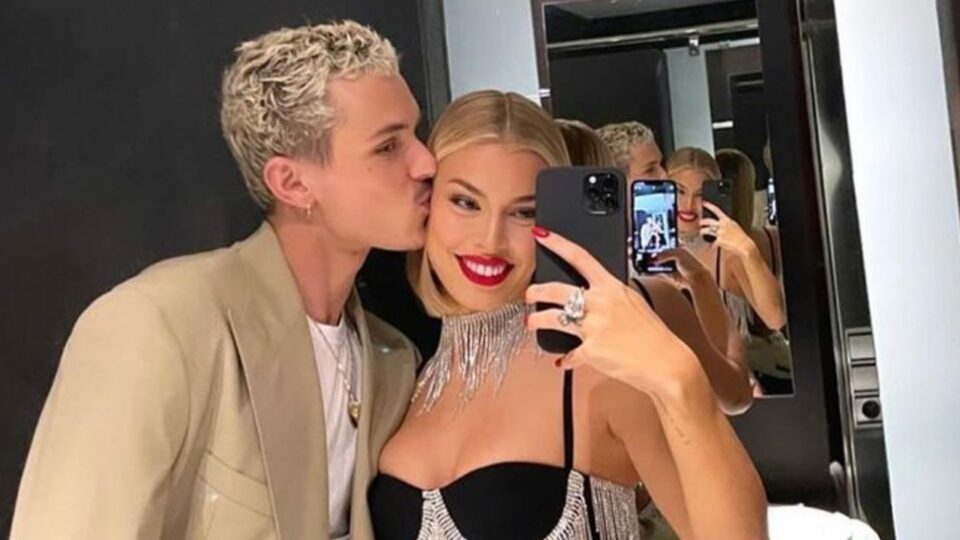 Aron Piper E Jessica Goicoechea Fotografati Mentre Cercano Casa Insieme