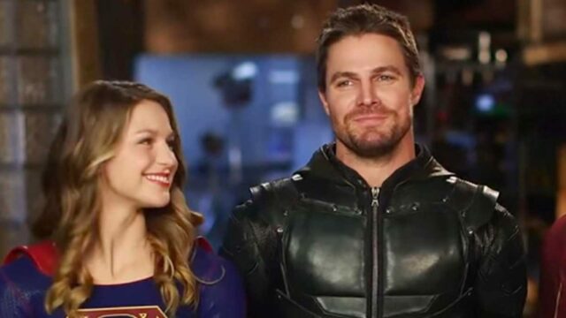 stephen amell messaggio supergirl finale