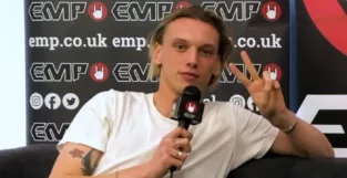 jamie campbell bower 5 curiosità attore